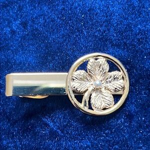 Vintage Gold Tone Tie Tac or Tie Clip with Four Leaf Clover & “Pearl” Tie Tack